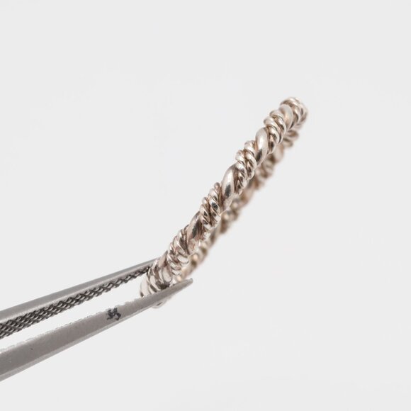 Vintage Sterling Silver Knot Ring - Picture 7 of 7